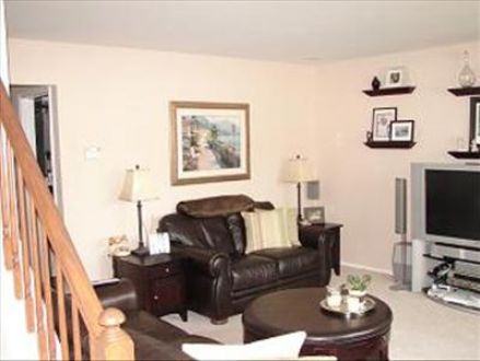 For Sale By Owner home, FSBO real estate sold by owners in Bordentown, New Jersey (NJ) at ForSaleByOwnerBuyersGuide.com